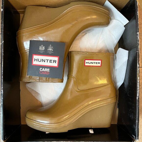 Hunter Boots, Camel, Wedge Heel, Size 7 - Picture 5 of 7